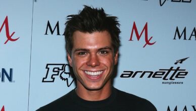 Matthew Lawrence Net Worth: Real Name, Age, Career