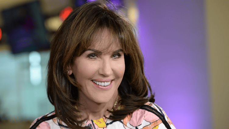 Robin McGraw Net Worth: Real Name, Age, Career