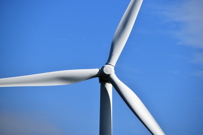 How To Maintain And Optimize The Performance Of Wind Turbines?