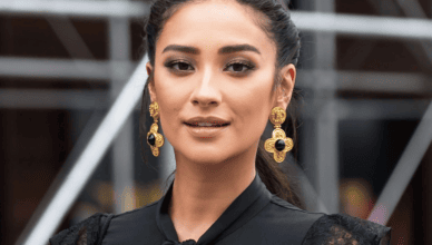 Shay Mitchell Net Worth: Real Name, Age, Career